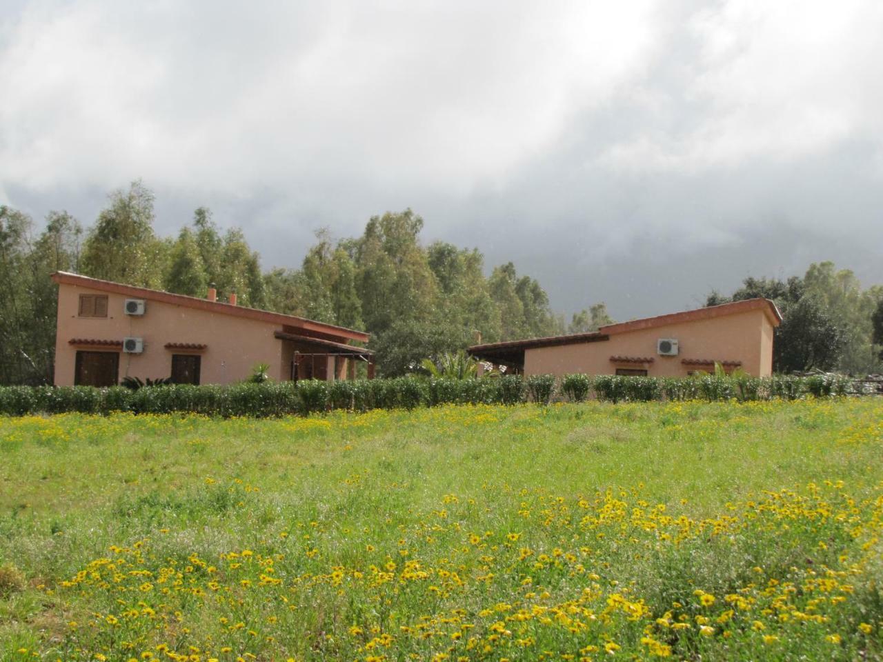 B&B Monte Gruttas Camisa Εξωτερικό φωτογραφία