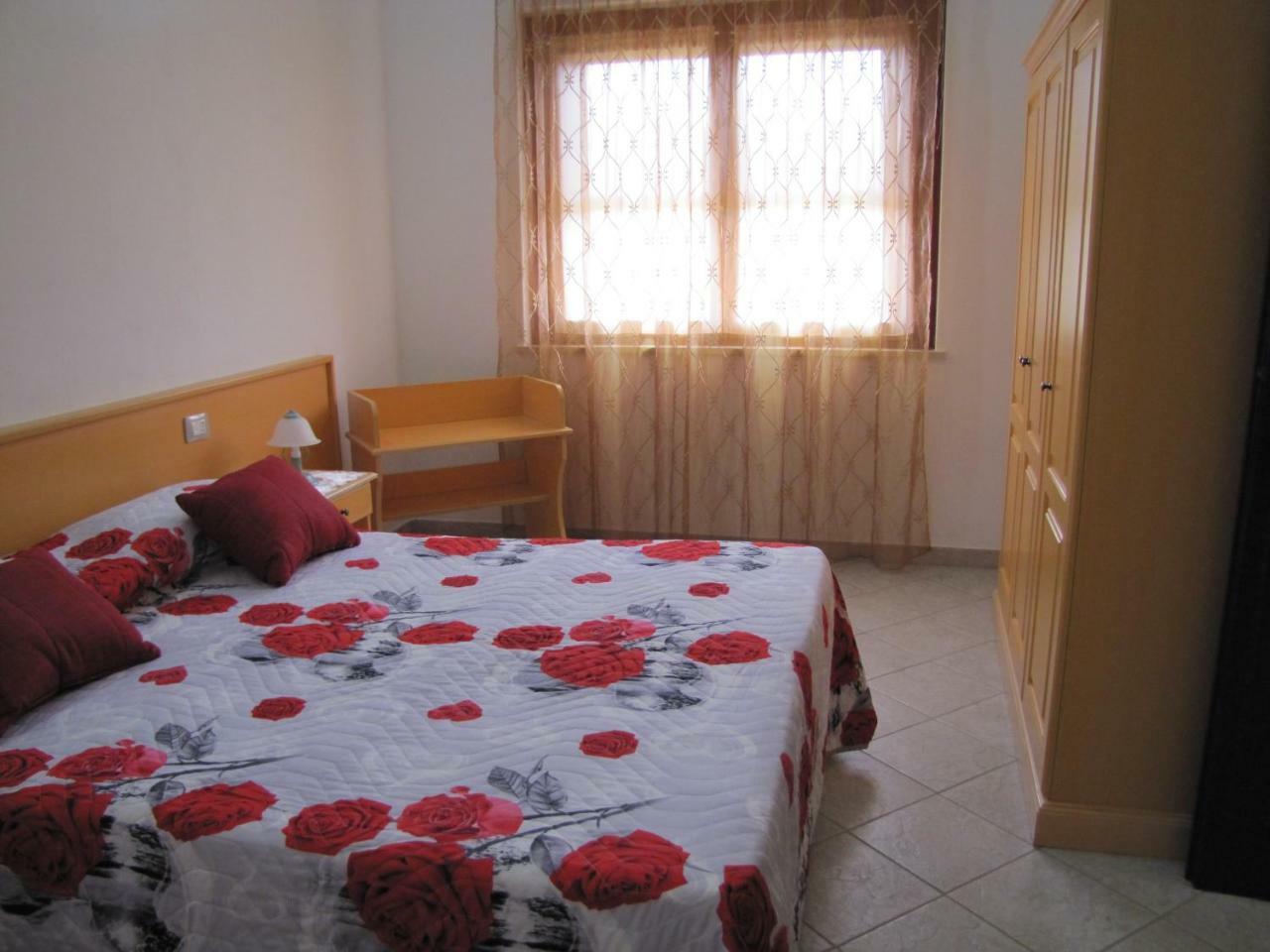 B&B Monte Gruttas Camisa Εξωτερικό φωτογραφία